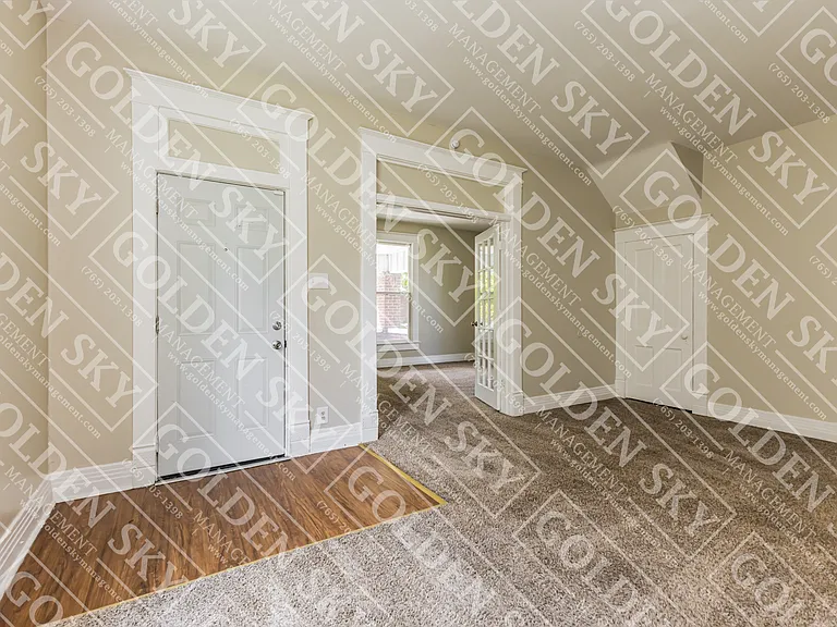 316 N Vine St — Photo 7