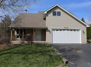 40024 N Rena Ave, Antioch, IL 60002