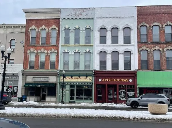 208 W Michigan Ave APT 2J, Ypsilanti, MI 48197