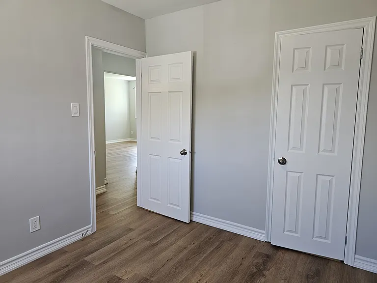 8392 Willoughby Dr — Photo 9