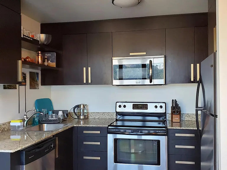 255 SW Harrison St #21H — Photo 5