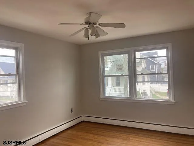 2 bed, 1.0 bath, $2,200 — Photo 3