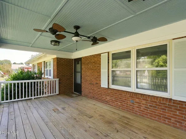 138 Carl Seitter Drive, Wilmington, NC 28401