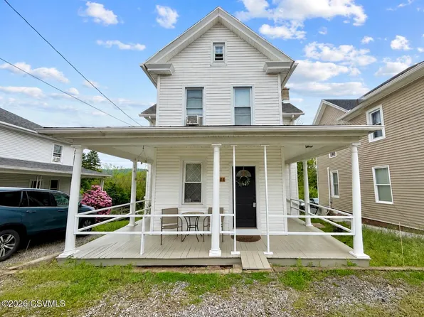 1244 W Main St, Valley View, PA 17983
