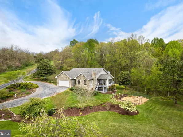 124 Cabin Hill Ln, Mount Jackson, VA 22842