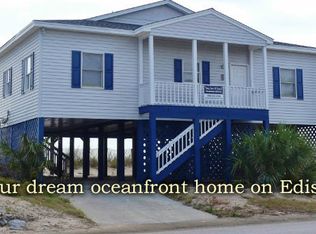 116 Palmetto Blvd, Edisto Island, SC 29438