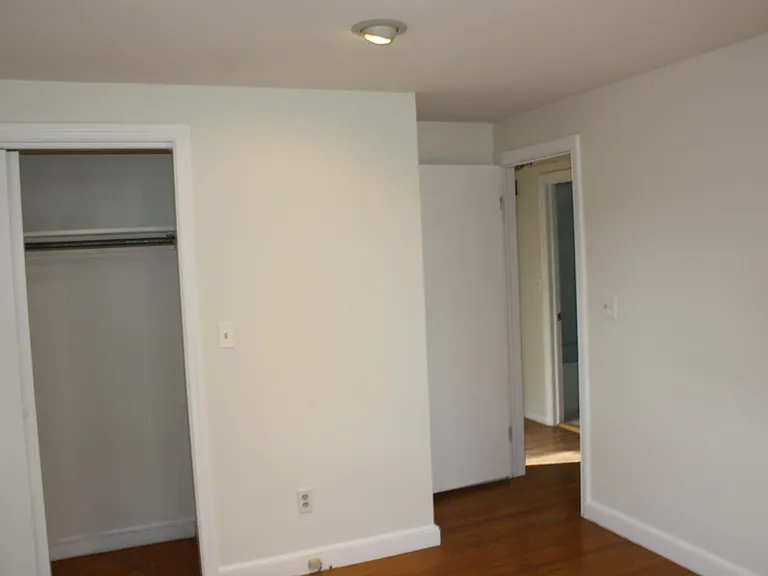 129 Wayside Rd — Photo 14