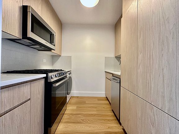 4th image of 501 E 87th St APT 7H