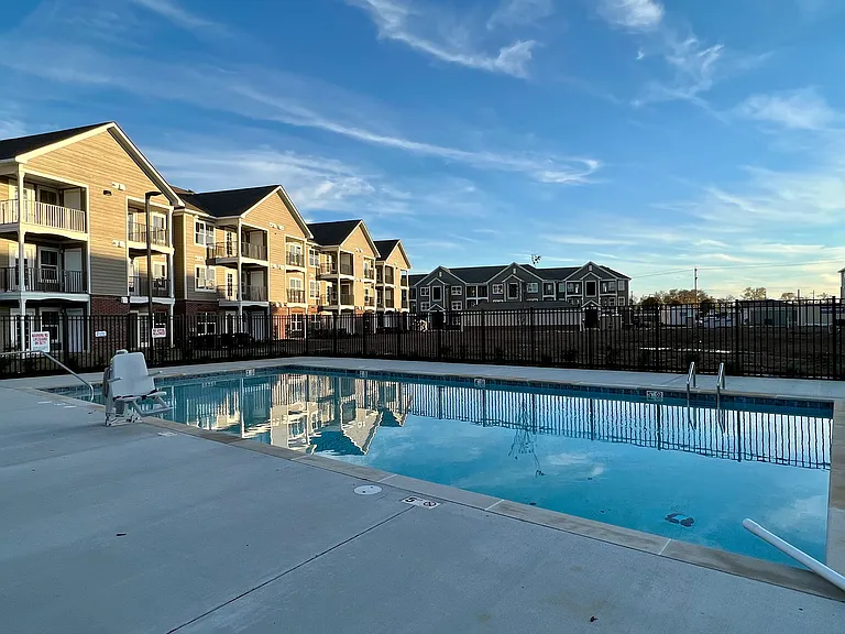Ironwood Apartments — Photo 11