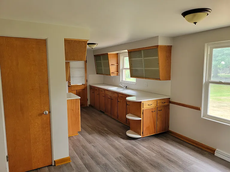 4336 Crestwood St NW — Photo 3