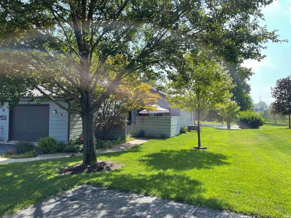 3 Woodspoint Cir, North Manchester, IN 46962