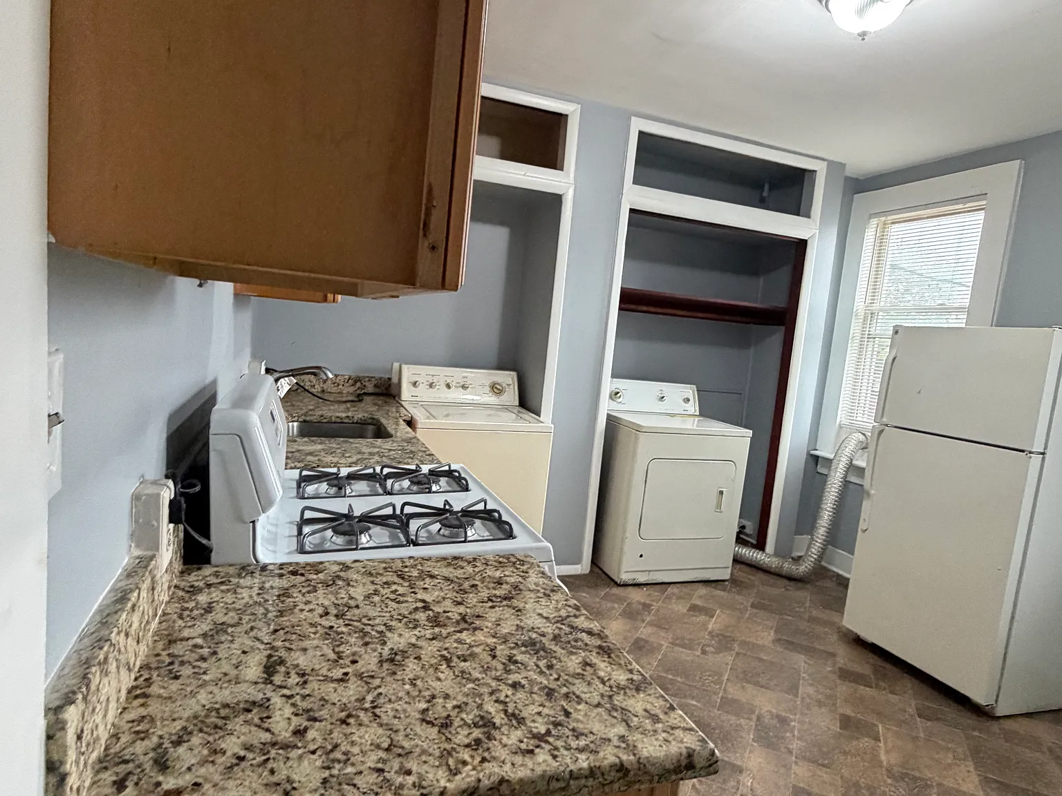 1 bed, $1,200 — Photo 2