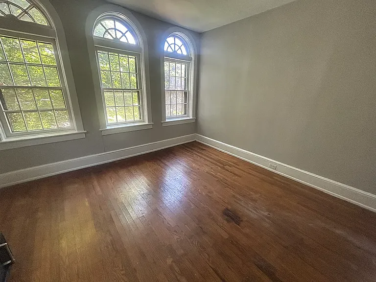 2254 Bryn Mawr Ave #3 — Photo 22