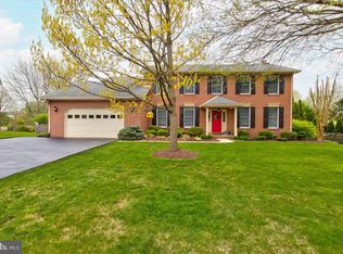 8165 Hunter Trail Ct, Frederick, MD 21702