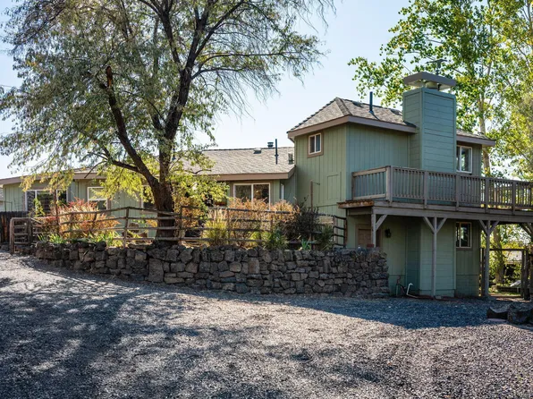 8867 SW Shad Rd, Terrebonne, OR 97760