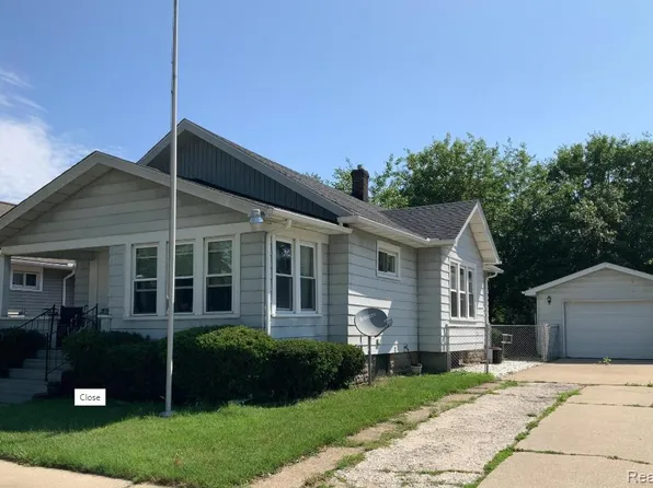 2620 Cherry St, Port Huron, MI 48060