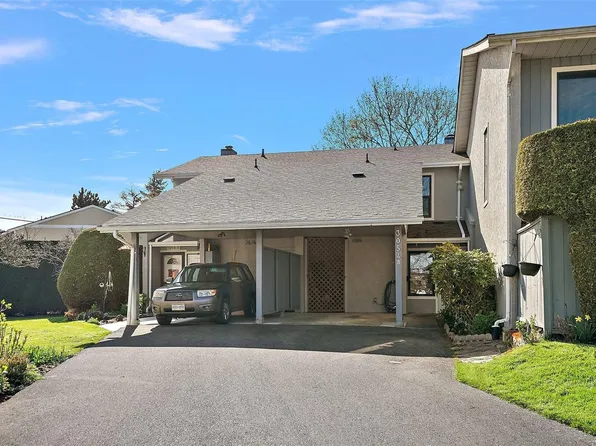 3054 Washington Ave #B, Victoria, BC V9A 1P6