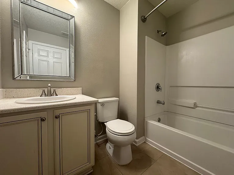 604 Champion Ridge Dr — Photo 12
