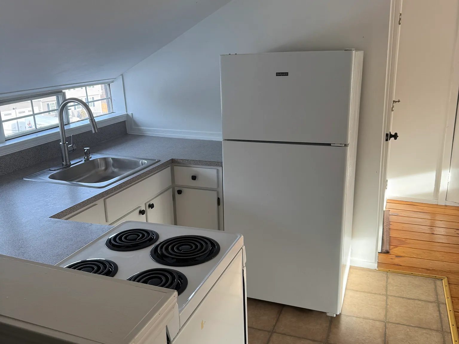 1 bed, 750 sqft, $1,550 — Photo 1