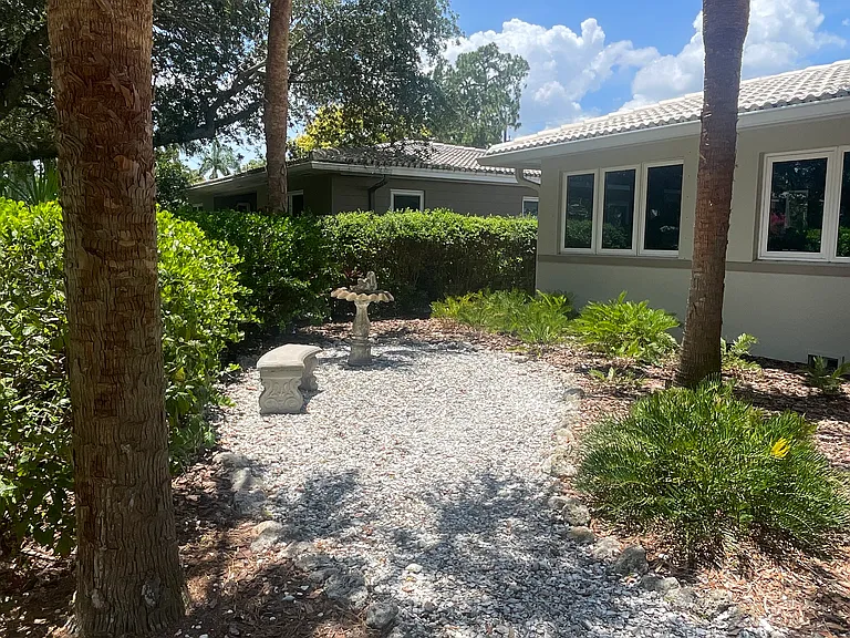 276 Snell Isle Blvd NE — Photo 18