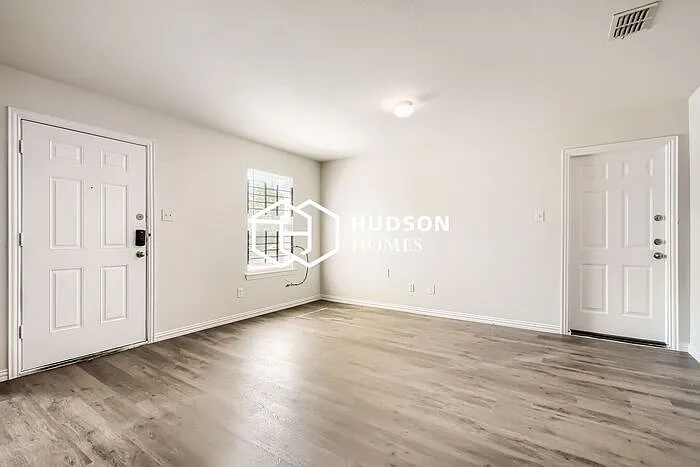 2615 Elsie Faye Heggins St — Photo 4