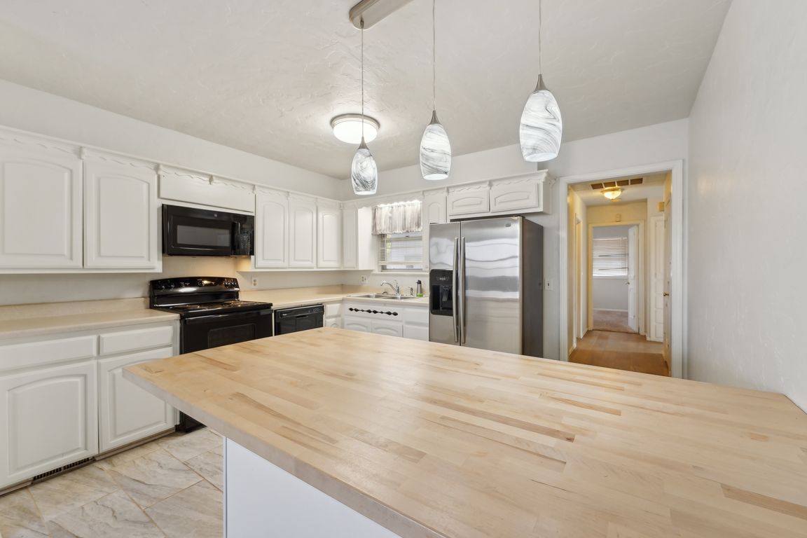 NW 57th St-009.jpg