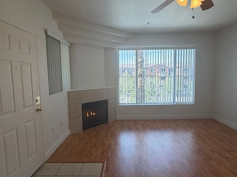 7131 S Durango Dr #304 — Photo 5