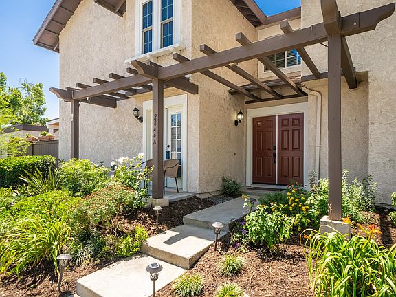 4th image of 2844 Oak Creek Dr Unit A