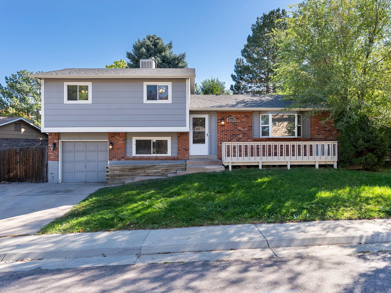 6454 S Garland Ct - - — Photo 2