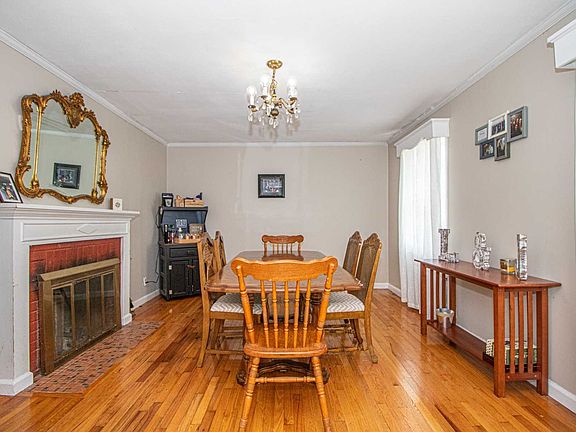 5th image of 47 Wilson Dr