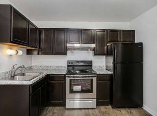 18555 Fort St, Riverview, MI 48193