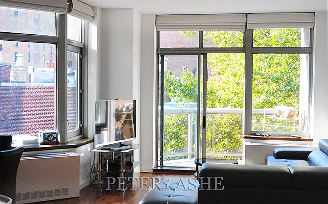 Rented by Peter Ashe | media 17