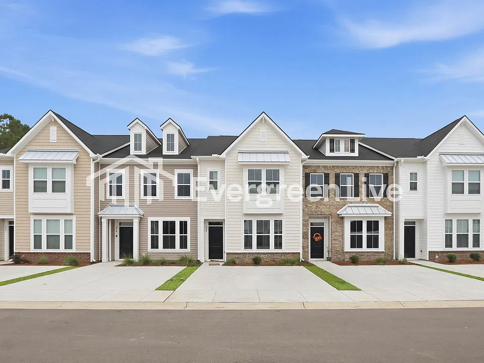236 Lockland Dr