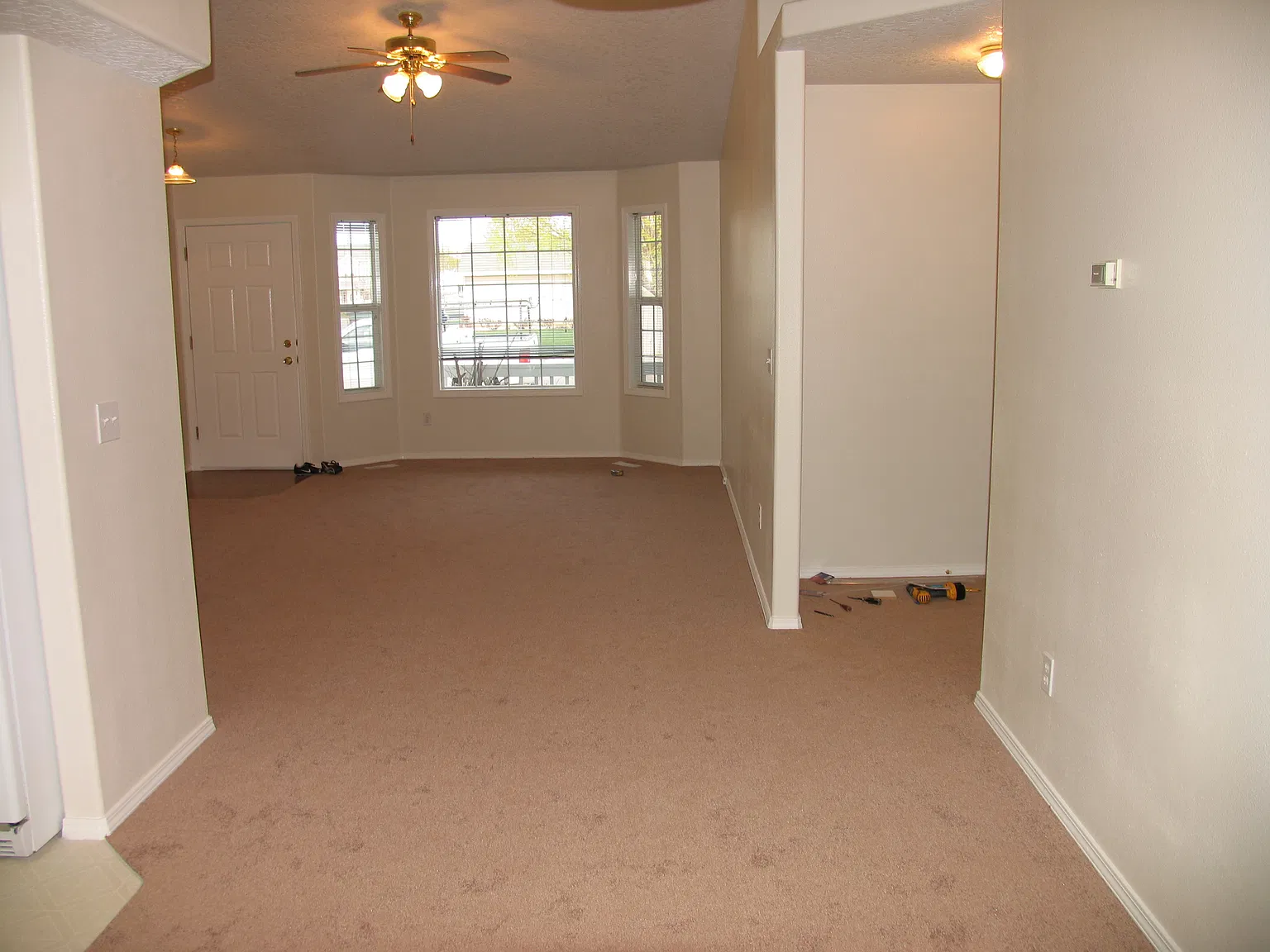 3 bed, 1173 sqft, $1,800 — Photo 3