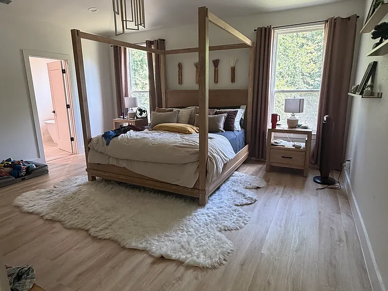 1336 Compton St — Photo 10