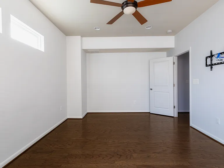 Master bedroom - 2nd floor