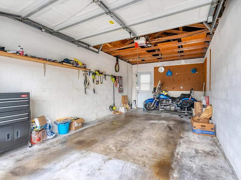4732 Blackberry Dr — Photo 12