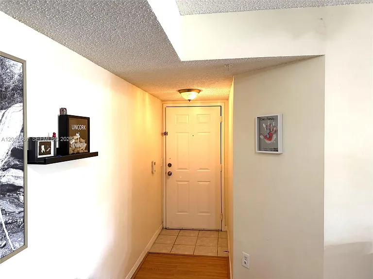 5045 Wiles Rd #201 — Photo 13