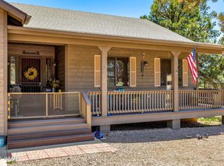 2229 Fairway Dr, Overgaard, AZ 85933