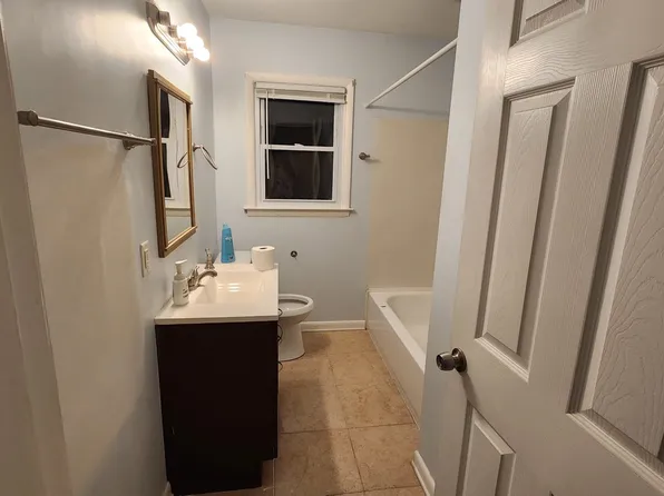 320 N Taylor St, Wake Forest, NC 27587