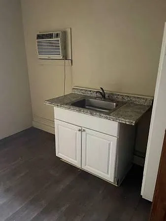 23027 Waters Dr — Photo 3