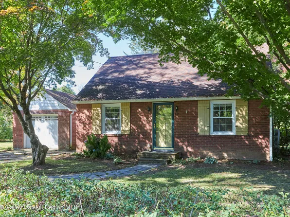 60 Mill Street, Rhinebeck, NY 12572