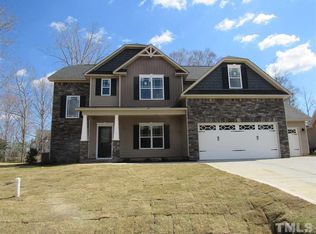 118 Summit Overlook Dr, Clayton, NC 27527