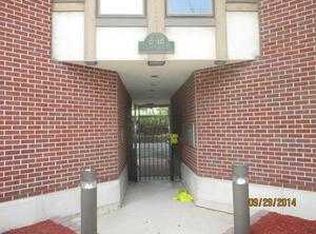 16 Division St, Oak Park, IL