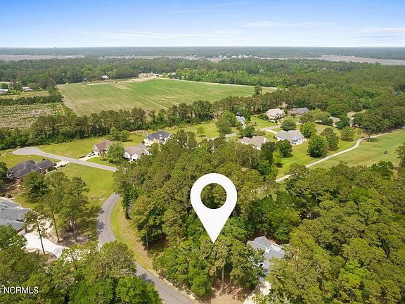 3rd image of 519 Genoes Point Road SW LOT 61