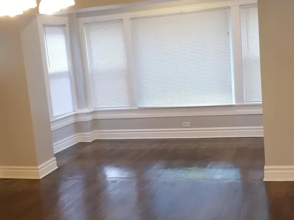 5551 W Quincy St #1, Chicago, IL 60644