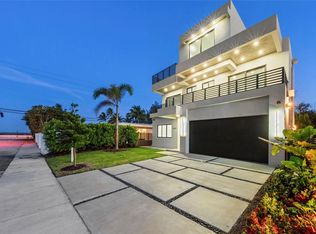 3320 NE 17th St, Fort Lauderdale, FL 33305