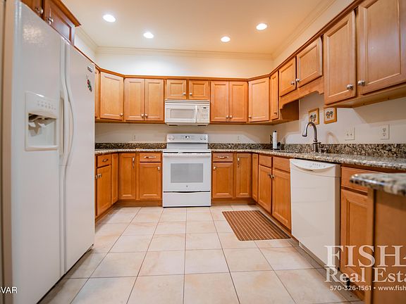 5th image of 4 Eagle Ct