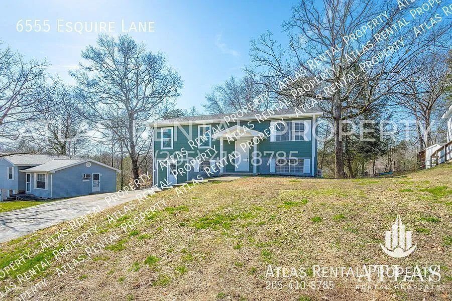 Move in Promo: First Month's Rent Waived! Beautifully Updated 4BR/2BA in Hixson Move-In Ready! — Photo 4
