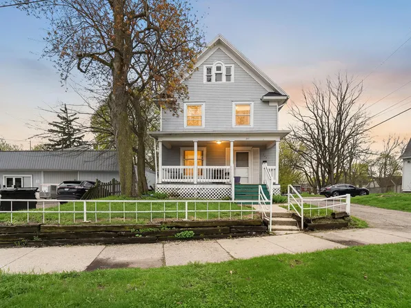 111 W Barnes Ave, Lansing, MI 48910